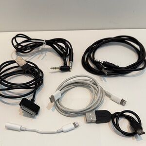 Charging Cable Mix - Black and White